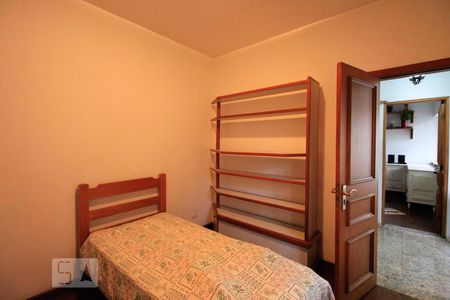 Casa à venda com 350m², 3 quartos e 4 vagasEdícula