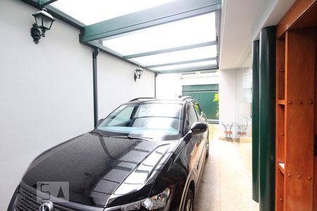 Casa à venda com 350m², 3 quartos e 4 vagasGaragem