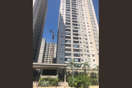 Apartamento à venda com 77m², 2 quartos e 2 vagasFachada
