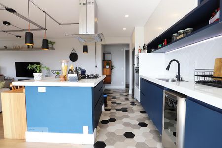 Apartamento à venda com 77m², 2 quartos e 2 vagasCozinha