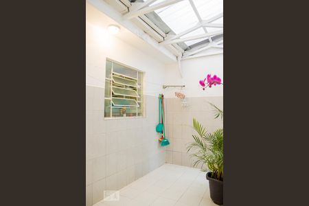 Casa à venda com 180m², 3 quartos e 2 vagasQuintal