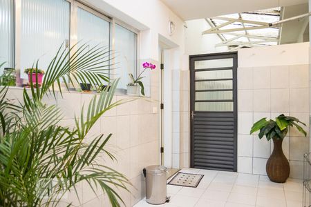 Casa à venda com 180m², 3 quartos e 2 vagasQuintal