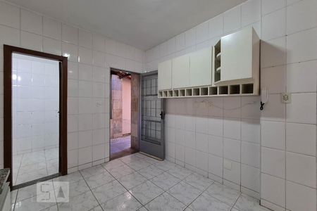 Casa à venda com 150m², 3 quartos e 2 vagas Casa à venda com 150m², 3 quartos e 2 vagasCozinha