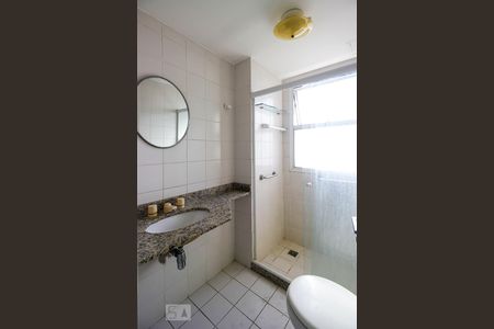 Apartamento para alugar com 74m², 3 quartos e 1 vaga Apartamento para alugar com 74m², 3 quartos e 1 vagaBanheiro da Suíte