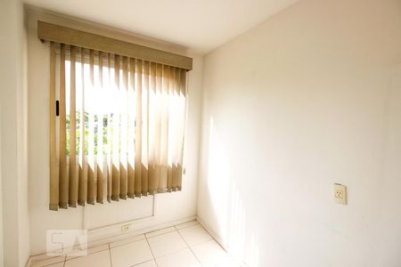 Apartamento para alugar com 74m², 3 quartos e 1 vaga Apartamento para alugar com 74m², 3 quartos e 1 vagaQuarto de Serviço