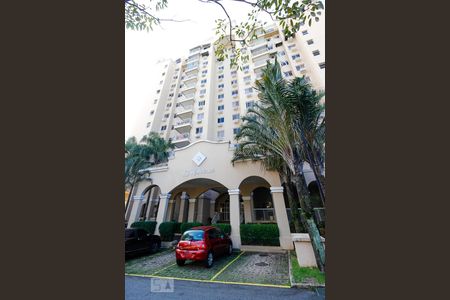 Apartamento para alugar com 74m², 3 quartos e 1 vaga Apartamento para alugar com 74m², 3 quartos e 1 vagaFachada do bloco