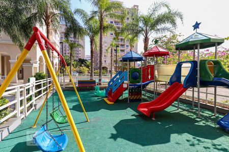 Apartamento para alugar com 74m², 3 quartos e 1 vaga Apartamento para alugar com 74m², 3 quartos e 1 vagaÁrea Comum - Playground