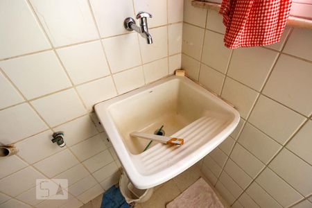 Apartamento para alugar com 74m², 3 quartos e 1 vaga Apartamento para alugar com 74m², 3 quartos e 1 vagaÁrea de Serviço