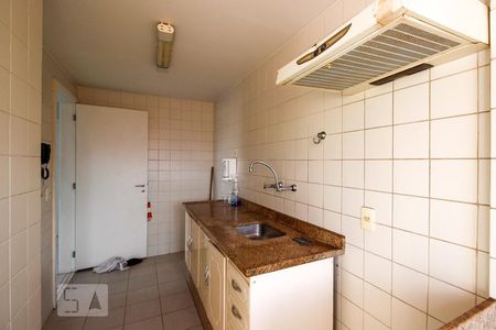 Apartamento para alugar com 74m², 3 quartos e 1 vaga Apartamento para alugar com 74m², 3 quartos e 1 vagaCozinha