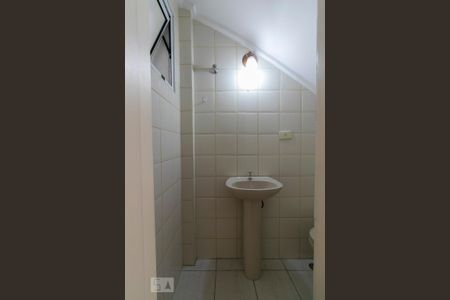 Sala - Lavabo de casa de condomínio para alugar com 3 quartos, 110m² em Sítio da Figueira, São Paulo