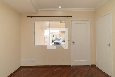 Sala de casa para alugar com 3 quartos, 110m² em Sítio da Figueira, São Paulo