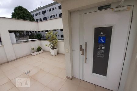 Apartamento à venda com 161m², 3 quartos e 2 vagasÁrea comum - Churrasqueira