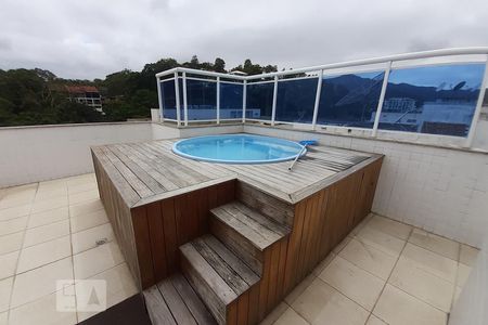 Apartamento à venda com 161m², 3 quartos e 2 vagasPiscina