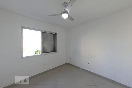 Quarto 2 de apartamento para alugar com 2 quartos, 62m² em Rudge Ramos, São Bernardo do Campo