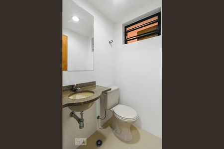 Lavabo de apartamento para alugar com 1 quarto, 53m² em Pinheiros, São Paulo