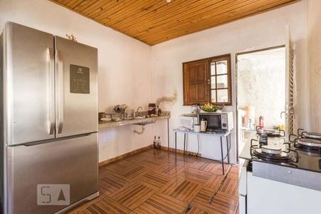 Casa à venda com 640m², 4 quartos e 10 vagasedícula