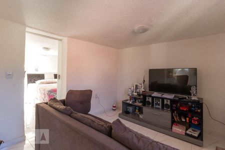 Sala de casa à venda com 4 quartos, 640m² em Glória, Belo Horizonte