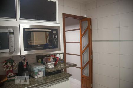 Casa à venda com 140m², 4 quartos e 2 vagasCozinha