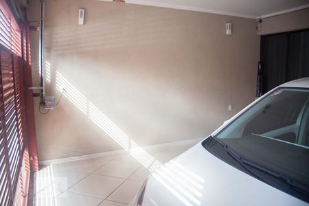 Casa à venda com 140m², 4 quartos e 2 vagasGaragem