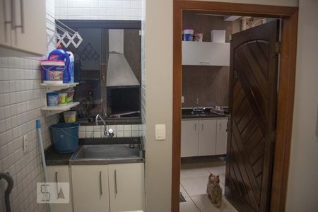 Casa à venda com 140m², 4 quartos e 2 vagasLavanderia