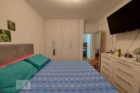 Casa à venda com 240m², 3 quartos e 2 vagasQuarto 1 com suíte