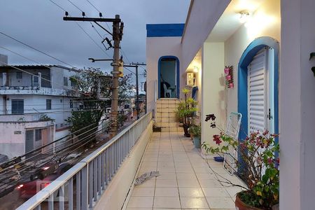 Casa à venda com 240m², 3 quartos e 2 vagasÁrea