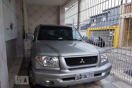 Casa à venda com 240m², 3 quartos e 2 vagasGaragem