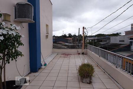 Casa à venda com 240m², 3 quartos e 2 vagasÁrea