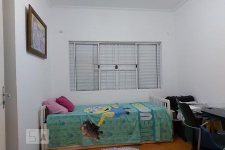 Casa à venda com 240m², 3 quartos e 2 vagasQuarto 2