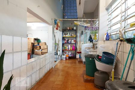 Casa à venda com 240m², 3 quartos e 2 vagasÁrea de serviço - casa 2