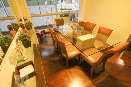 Apartamento à venda com 210m², 3 quartos e 3 vagasSala Jantar