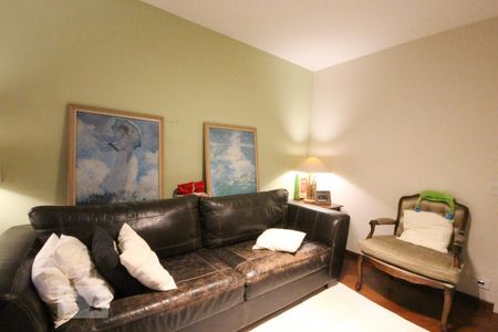 Apartamento à venda com 210m², 3 quartos e 3 vagasSala TV