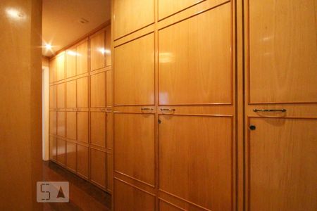 Apartamento à venda com 210m², 3 quartos e 3 vagasSuíte