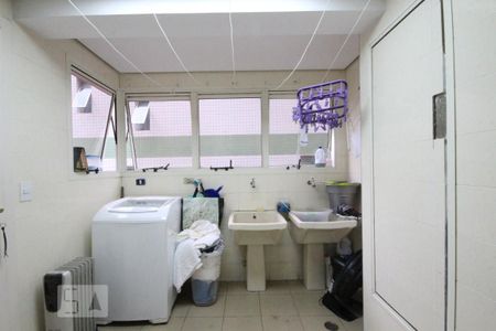 Apartamento à venda com 210m², 3 quartos e 3 vagasÁrea de Serviço