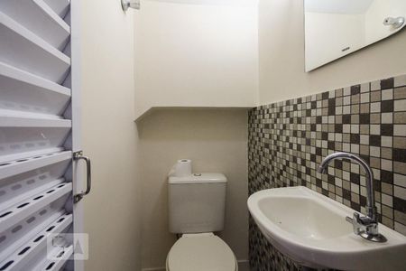 Lavabo de casa para alugar com 2 quartos, 68m² em Vila Aricanduva, São Paulo