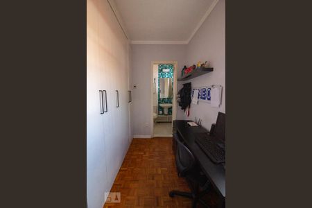 Casa à venda com 250m², 4 quartos e 2 vagassuíte  2