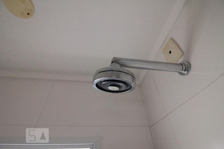 Casa à venda com 250m², 4 quartos e 2 vagassuíte  3