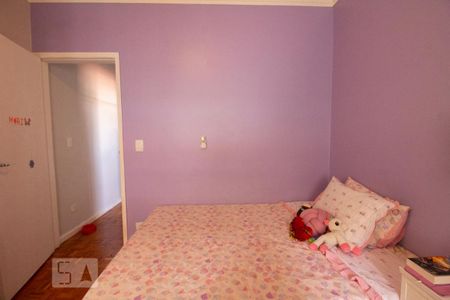 Casa à venda com 250m², 4 quartos e 2 vagassuíte  3