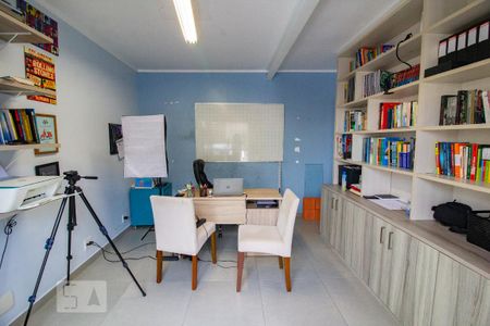 Casa à venda com 250m², 4 quartos e 2 vagasQuarto 1