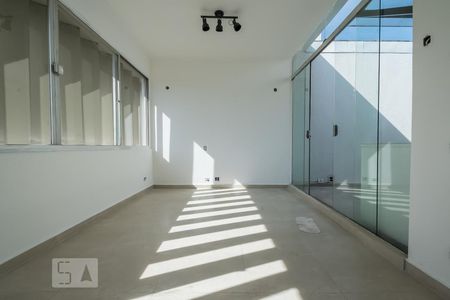 Apartamento à venda com 77m², 2 quartos e 1 vagaQuarto 2