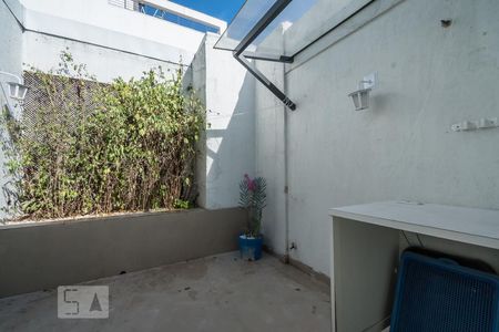 Apartamento à venda com 77m², 2 quartos e 1 vagaÁrea Externa