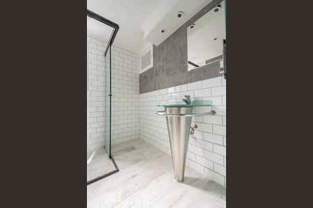 Apartamento à venda com 77m², 2 quartos e 1 vagaBanheiro 1