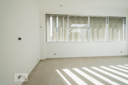 Apartamento à venda com 77m², 2 quartos e 1 vagaQuarto 2