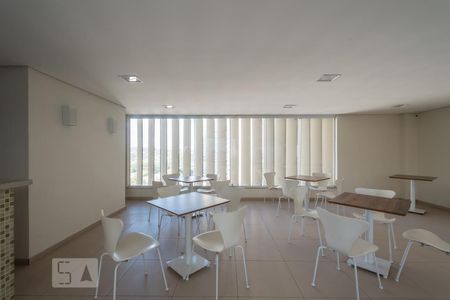 Apartamento à venda com 77m², 2 quartos e 1 vagaÁrea Comum - Salão de Festas