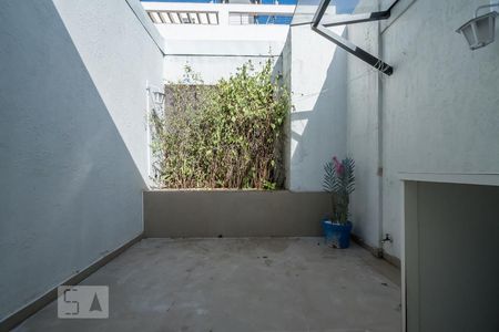 Apartamento à venda com 77m², 2 quartos e 1 vagaÁrea Externa