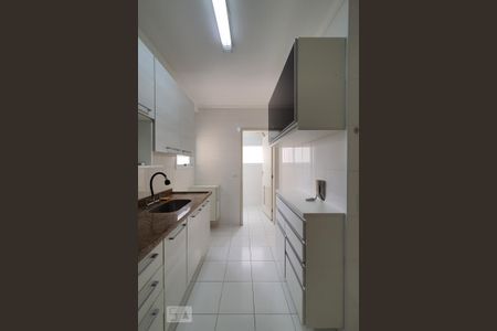 Apartamento à venda com 65m², 2 quartos e 2 vagas Apartamento à venda com 65m², 2 quartos e 2 vagasCozinha