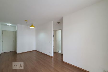 Apartamento à venda com 65m², 2 quartos e 2 vagas Apartamento à venda com 65m², 2 quartos e 2 vagasSala
