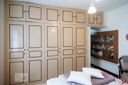 Casa à venda com 150m², 3 quartos e 2 vagasQuarto 3 - Suíte