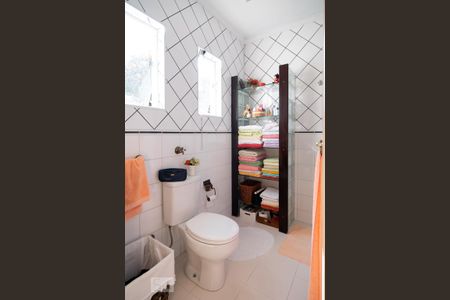 Casa à venda com 150m², 3 quartos e 2 vagasBanheiro Quarto 3 - Suíte