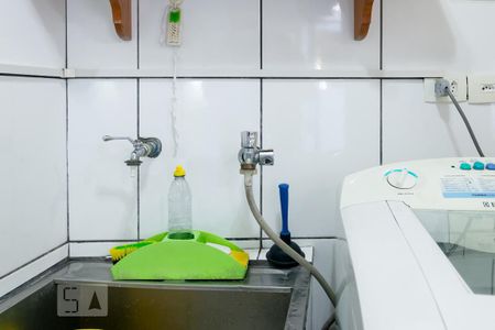 Casa à venda com 150m², 3 quartos e 2 vagasÁrea de Serviço